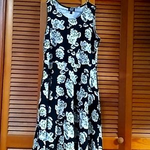 Flowered dress